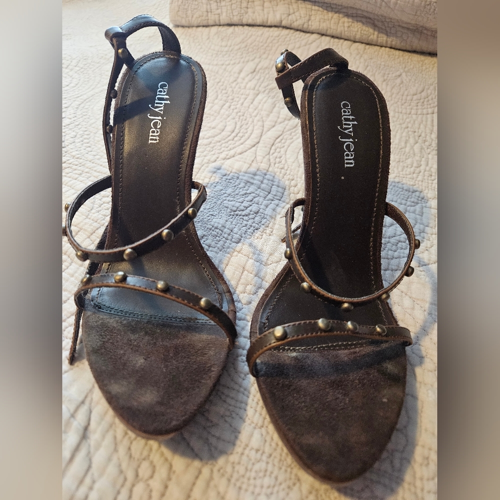 Cathy Jean 4in high heels